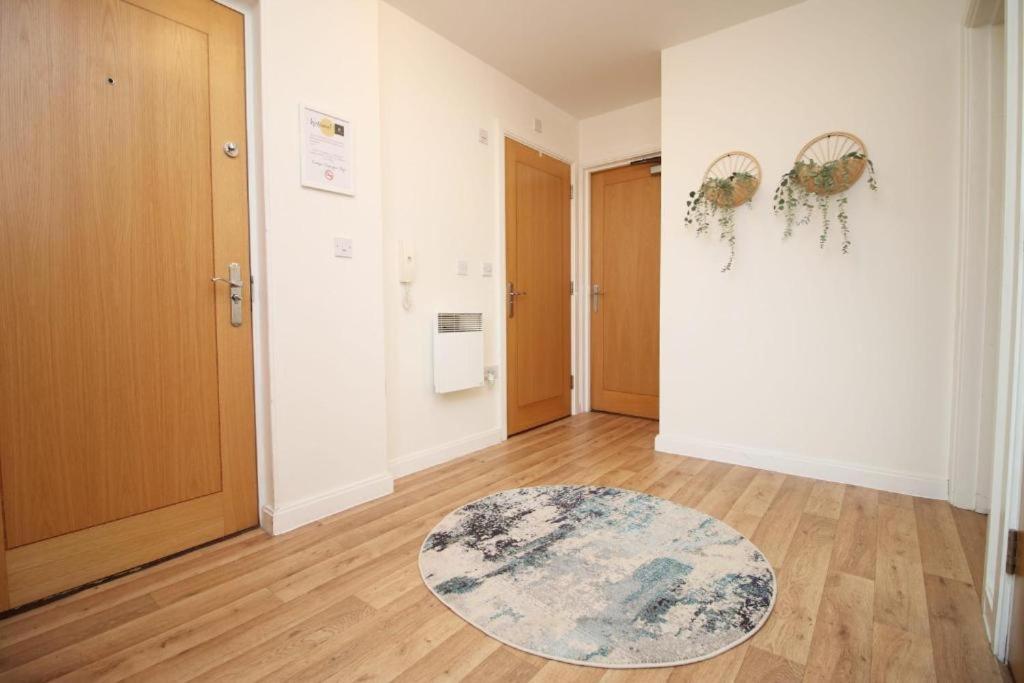 The Observatory By Mia Living 2 Bedroom Apartment Overlooking Swansea Beach With Free Parking Exterior photo