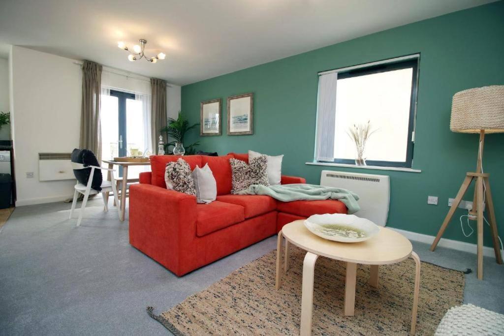 The Observatory By Mia Living 2 Bedroom Apartment Overlooking Swansea Beach With Free Parking Exterior photo